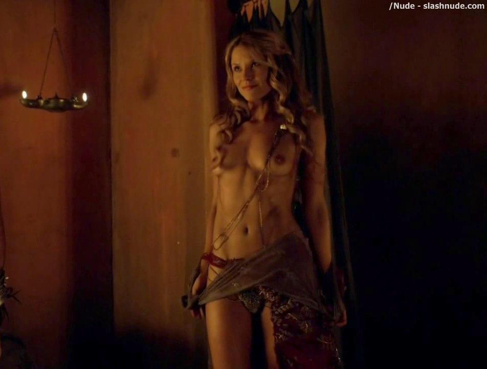 FREE Ellen Hollman Nude Spartacus War Of The Damned | QPORNX.com