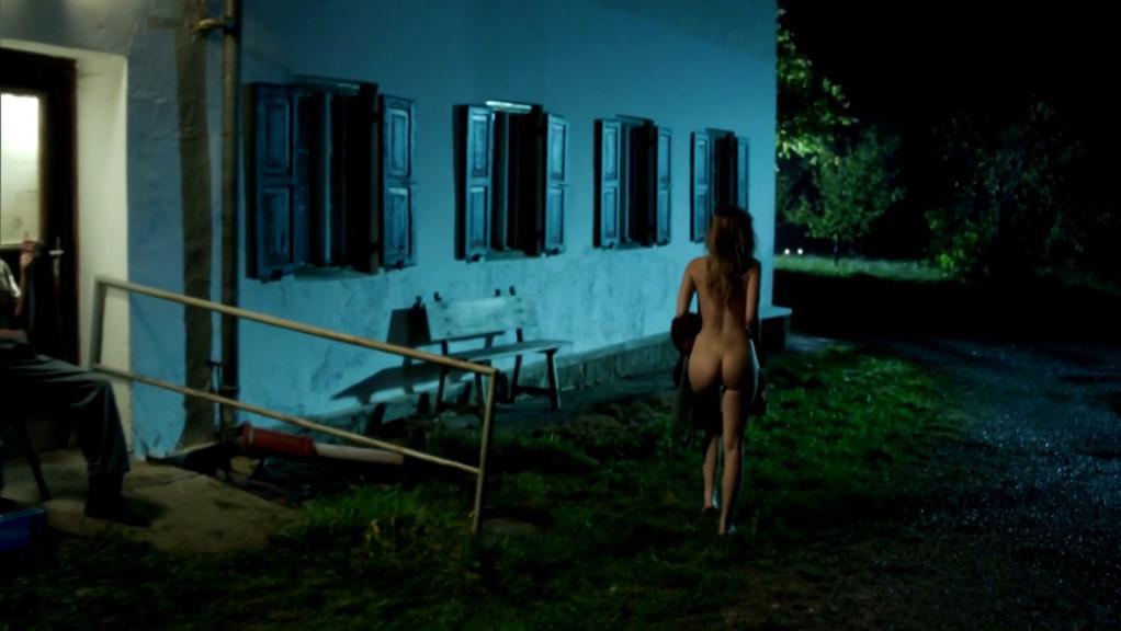 Nude video celebs » Lisa Maria Potthoff nude - Dampfnudelblues (2013)