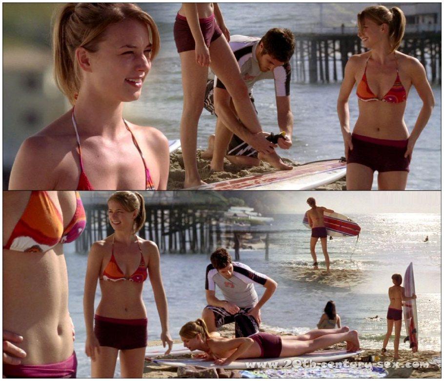 Emily Vancamp Brothers And Sisters Naked at FREEPORNPICSS.com