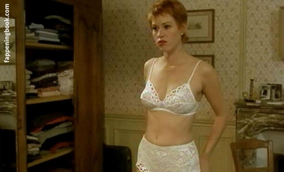 Molly Ringwald Nude, Sexy, The Fappening, Uncensored - Photo #399743 -  FappeningBook
