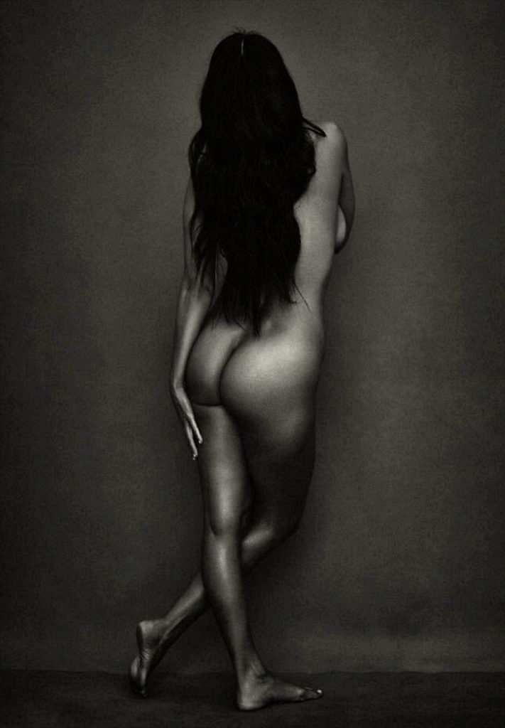 Kourtney Kardashian Nude COLLECTION (Pics u0026 Videos) – Celebrity REVEALER