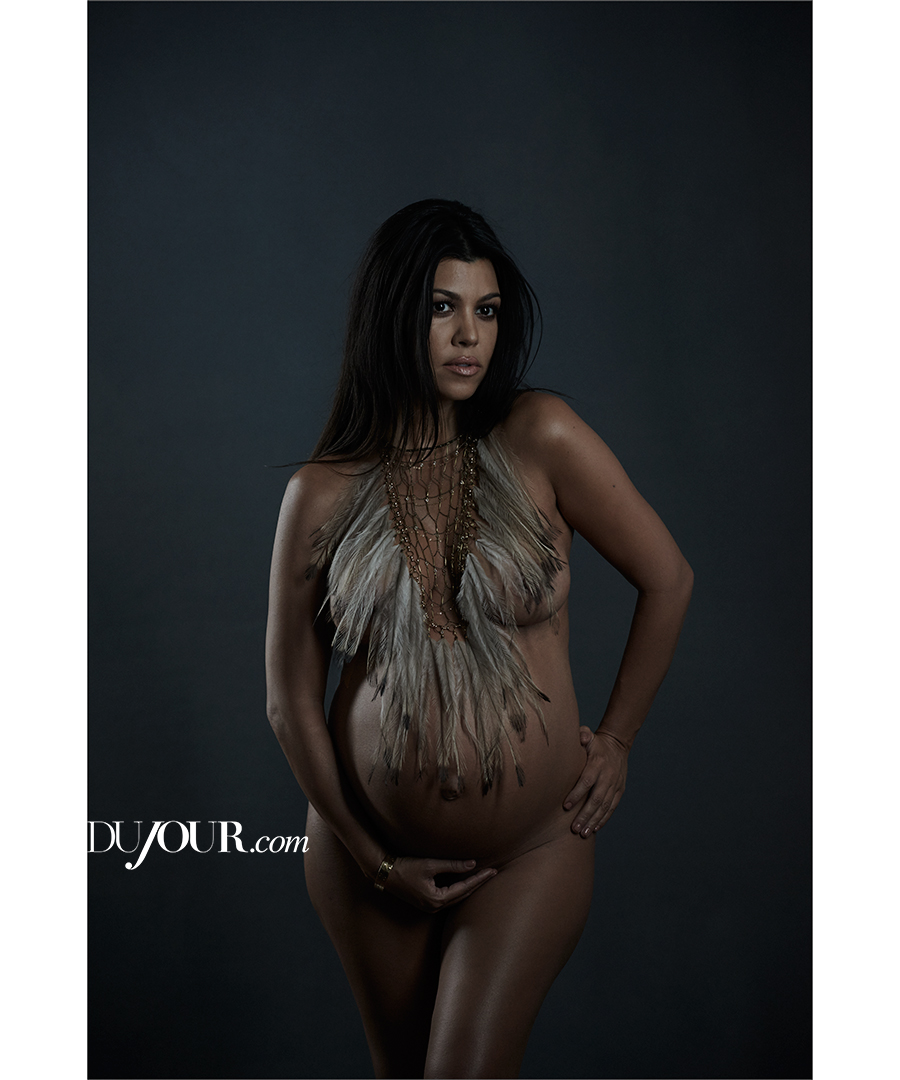 Kourtney Kardashian Poses for Naked Pictures While Pregnant – DuJour