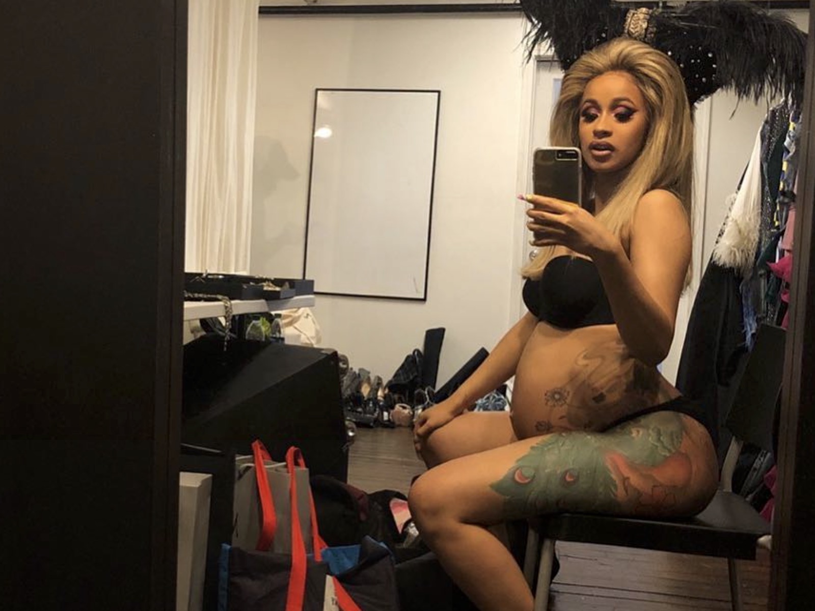 Cardi B Uses Nude Clip To Show How Close Her Baby Is To Arriving – SOHH.com
