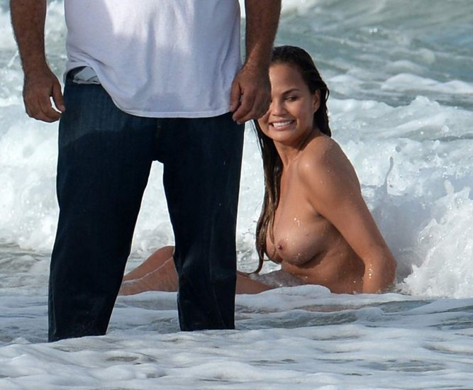 Chrissy Teigen Nude u0026 Topless ULTIMATE Collection