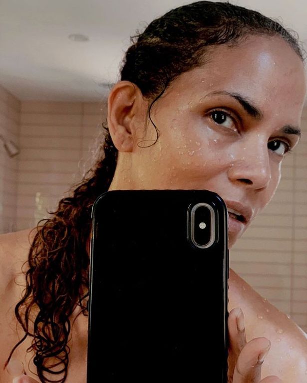 Halle Berry strips off for naked shower selfie as she takes some self care  time - Mirror Online